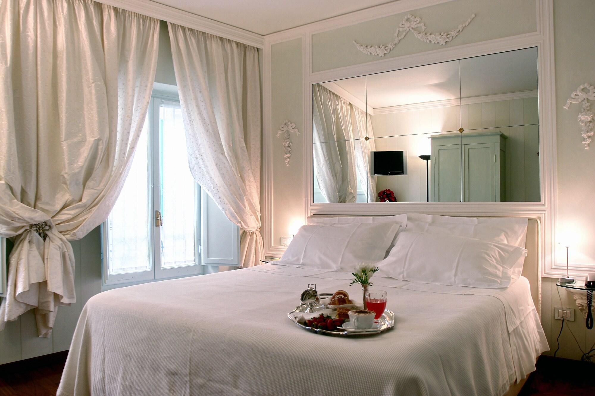 Residenza D'epoca Campo Regio Relais 3* Siena
